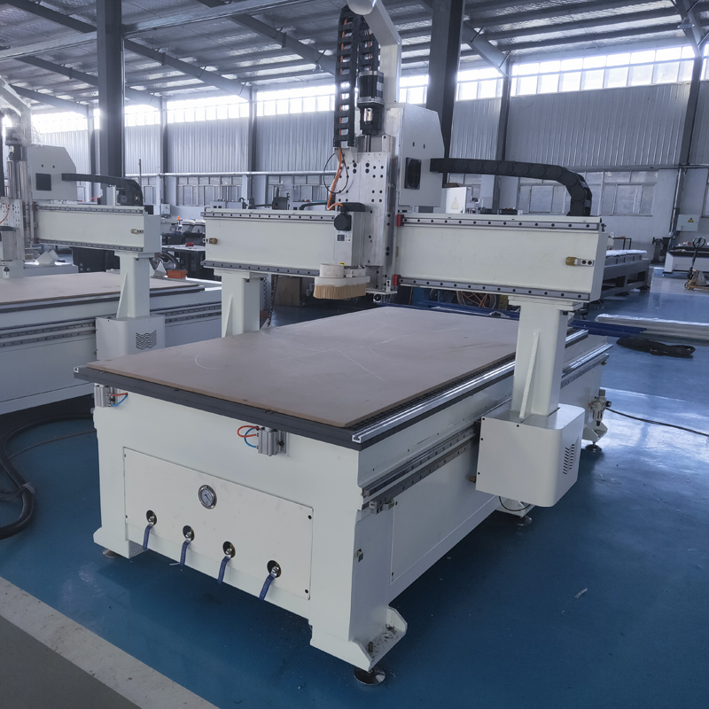 High Precision Professional CNC Router With Vacuum Table