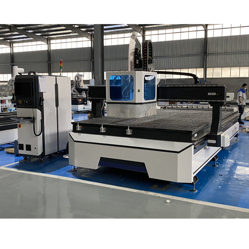 Automatic CNC Router With Rotary for cutting